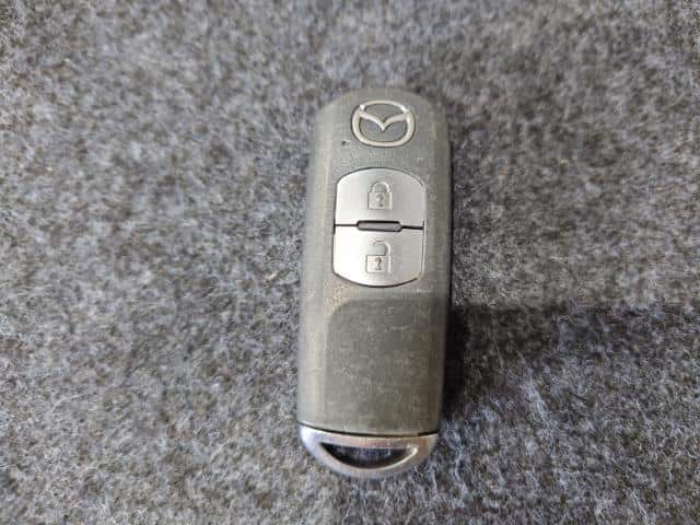Keyless Entry Remote Control Key MAZDA CX-5 2018 3DA-KF2P