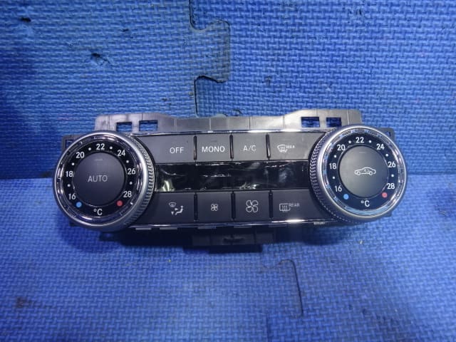 Mercedes-Benz W204 C200 air-conditioner switch panel Item Number 2048305790