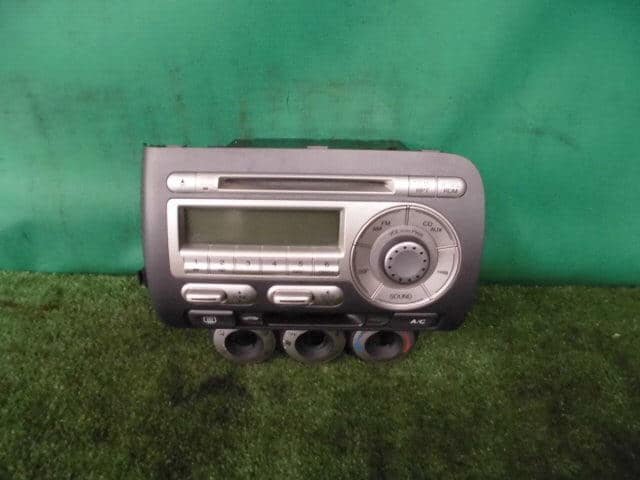 HONDA FIT Radio-Cassette  2006 DBA-GD1 39100SAAJ310 391400SAAJ410M1