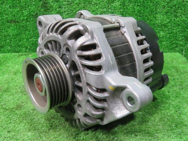 Alternator HONDA Fit 2013 DBA-GK3 311005R0004